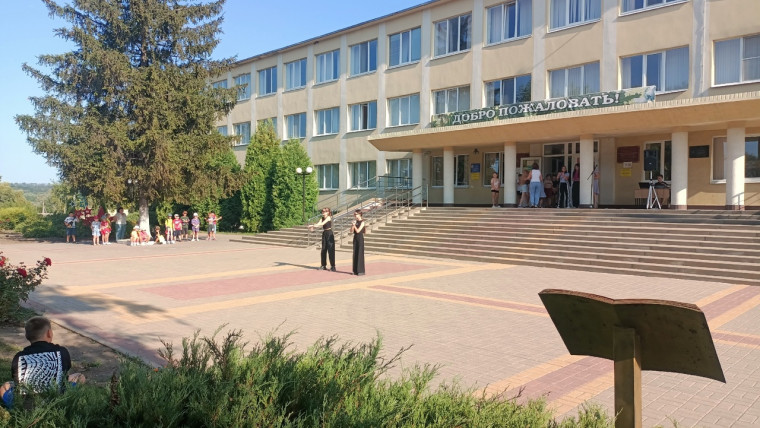 Будни школьного лагеря.